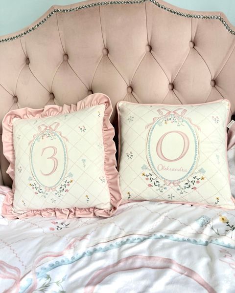 Подушка &laquo;Vintage letter in frame&raquo; 35х35 PL-05-35 фото